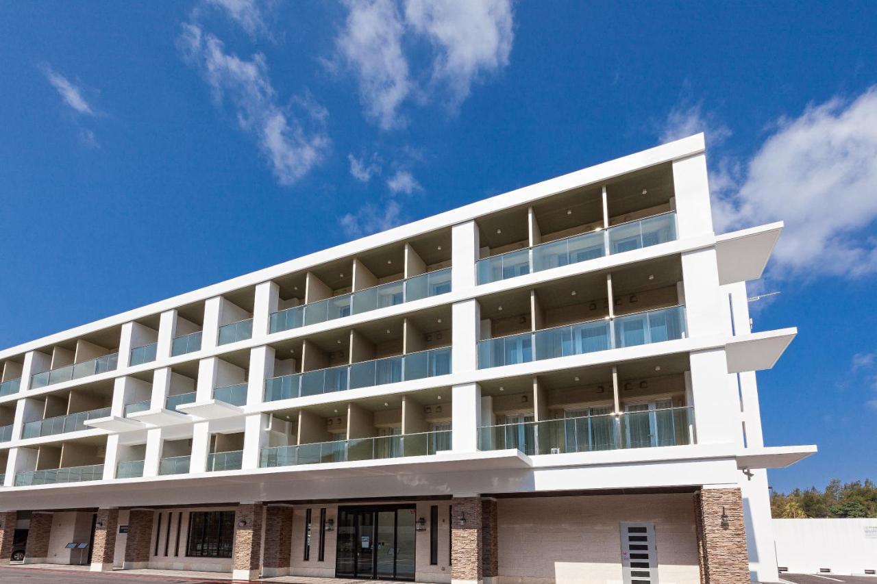 Kariyushi LCH. Resort Nago Esterno foto